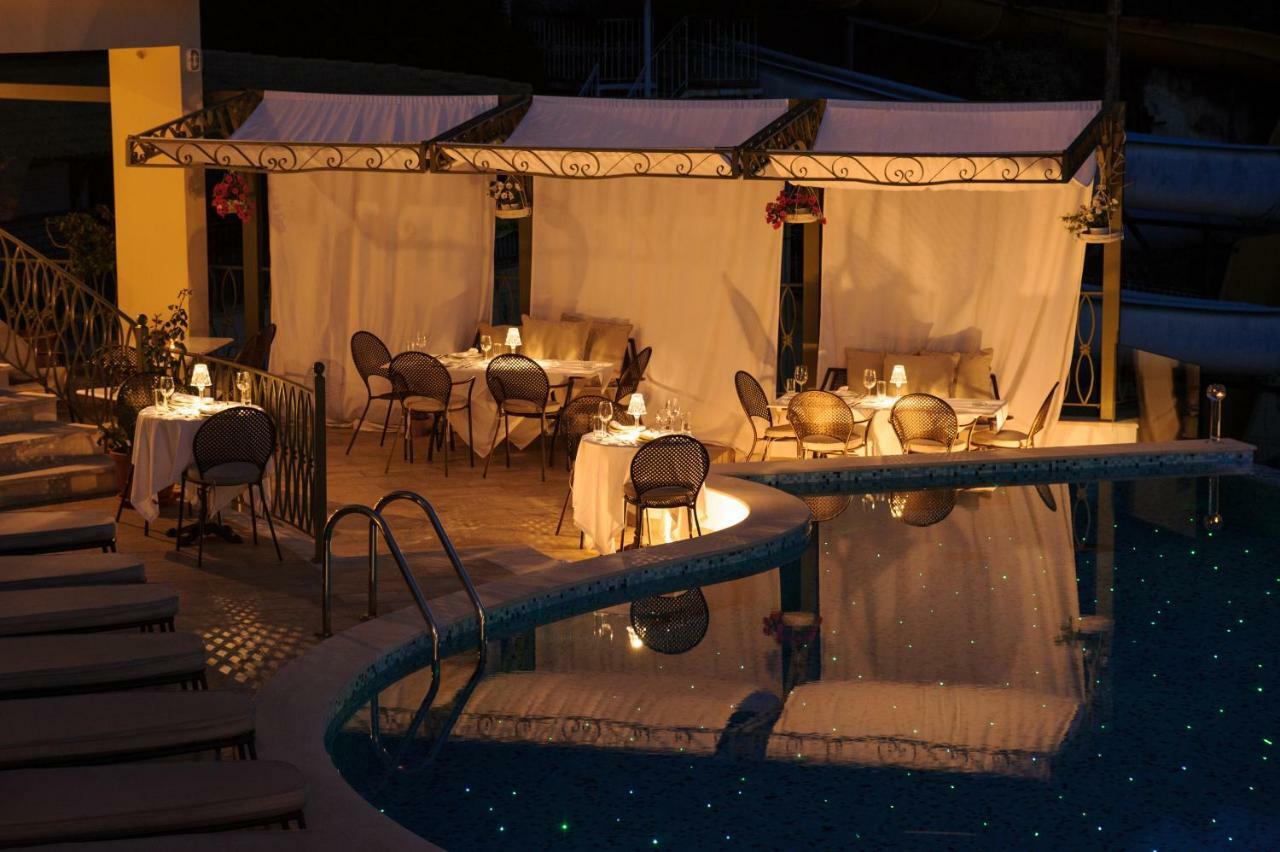 Irida Boutique Hotel Parga Exterior foto